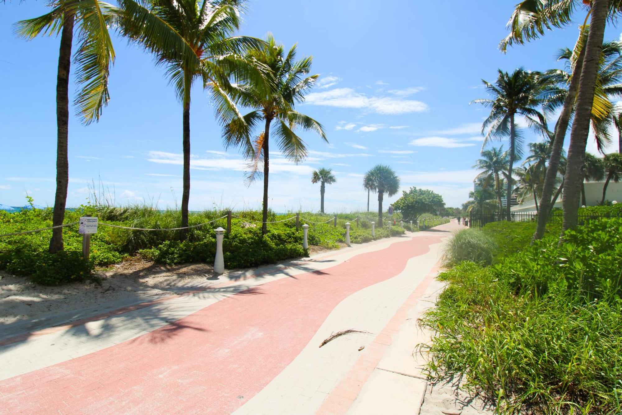 Vila Castle 1527 Studio Balcony Direct Beach Access, Pool, Tennis, Free Parking Miami Beach Exteriér fotografie